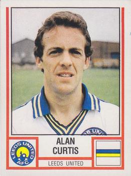 1980-81 Panini Football 81 (UK) #144 Alan Curtis Front