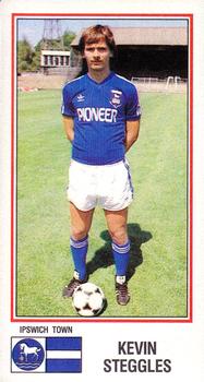 1982-83 Panini Football 83 (UK) #109 Kevin Steggles Front
