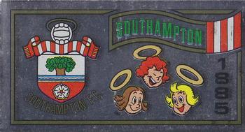 1982-83 Panini Football 83 (UK) #230 Badge Front