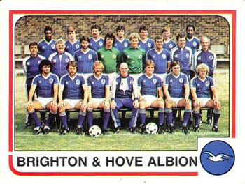 1983-84 Panini Football 84 (UK) #400 Team Photo Front