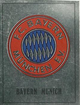 1989-90 Panini Football 90 (UK) #499 Bayern München Badge Front