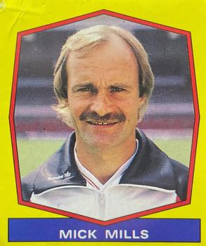 1987-88 Panini Football 88 (UK) #402 Mick Mills Front