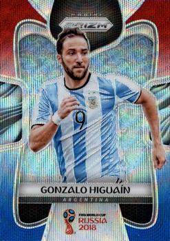 2018 Panini Prizm FIFA World Cup - Red & Blue Wave Prizm #5 Gonzalo Higuain Front