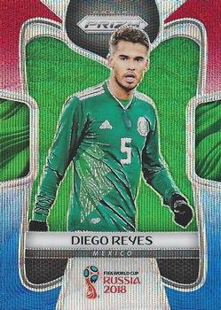 2018 Panini Prizm FIFA World Cup - Red & Blue Wave Prizm #130 Diego Reyes Front