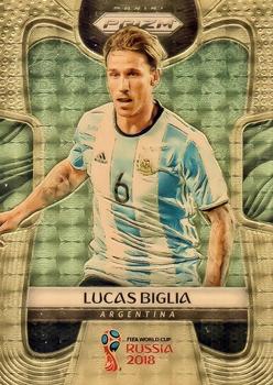 2018 Panini Prizm FIFA World Cup - Gold Power Prizm #7 Lucas Biglia Front