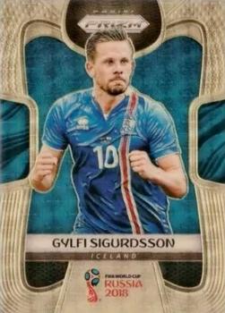 2018 Panini Prizm FIFA World Cup - Gold Power Prizm #100 Gylfi Sigurdsson Front