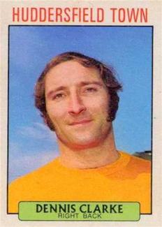 1971-72 A&BC Gum English Footballers (Purple Backs) #17 Dennis Clarke Front