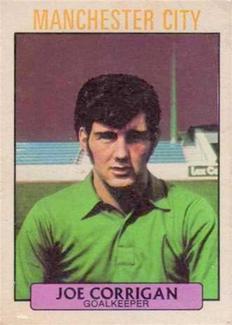 1971-72 A&BC Gum English Footballers (Purple Backs) #79 Joe Corrigan Front