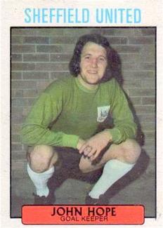 1971-72 A&BC Gum English Footballers (Purple Backs) #273 John Hope Front