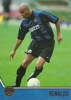 2000 Merlin Serie A #27 Ronaldo Front