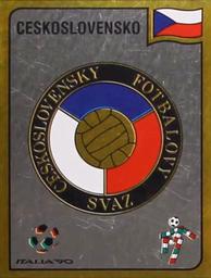 1990 Panini Italia '90 World Cup Stickers #76 Ceskoslovensky Fotbalovy Svaz emblem Front