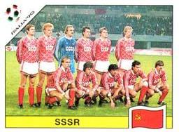 1990 Panini Italia '90 World Cup Stickers #136 Team photo SSSR Front