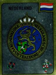 1990 Panini Italia '90 World Cup Stickers #401 Koninklijke Nederlandsche Voetbalbond emblem Front