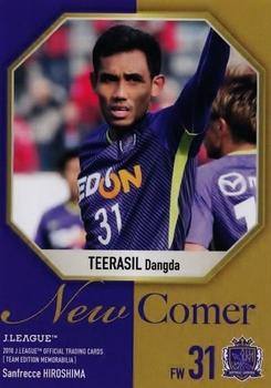 2018 J. League Official Trading Cards Team Edition Memorabilia Sanfrecce Hiroshima #37 Teerasil Dangda Front