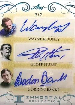 2018 Leaf Soccer Immortal Collection - Triple Autographs Blue #TA-01 Wayne Rooney / Geoff Hurst / Gordon Banks Front