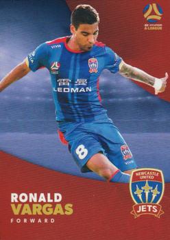 2017-18 Tap 'N' Play Football Australia #135 Ronald Vargas Front