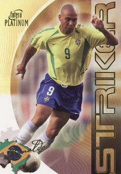 2003 Futera Platinum World Football #17 Ronaldo Front