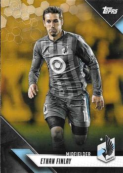 2019 Topps MLS - Gold #12 Ethan Finlay Front