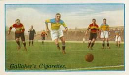 1928 Gallaher Ltd Footballers #35 Bradford Park Avenue v Halifax Town Front