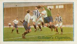 1928 Gallaher Ltd Footballers #36 West Bromwich Albion v Reading Front