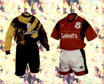 1995-96 Merlin's Premier League 96 #56 Home Kits Front