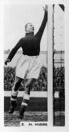 1934 Gallaher Footballers in Action #2 Harry Hibbs Front