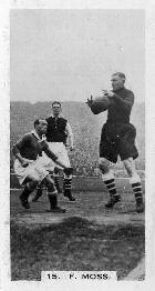 1934 Gallaher Footballers in Action #15 Frank Moss Front