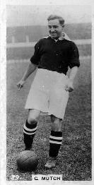 1934 Gallaher Footballers in Action #29 George Mutch Front