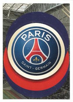 2019 Panini FIFA 365 (Pink Back) #10 Paris Saint-Germain Logo Front