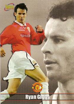 2000 Futera / Pokka Manchester United #19 Ryan Giggs Front