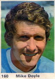 1971-72 Marshall Cavendish Top Teams #160 Mike Doyle Front