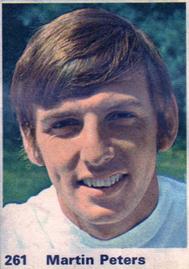 1971-72 Marshall Cavendish Top Teams #261 Martin Peters Front