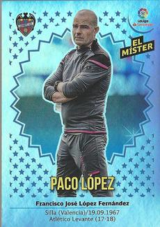 2018-19 Panini LaLiga Santander Este Stickers - Escudos & Entrenadores #26 Paco Lopez Front