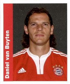 2009-10 Panini FC Bayern München Stickers #28 Daniel van Buyten Front