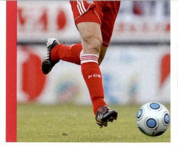 2009-10 Panini FC Bayern München Stickers #64 Mark van Bommel Front
