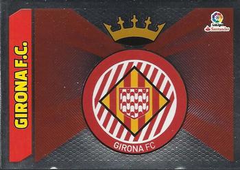 2017-18 Panini LaLiga Santander Este Stickers #21 Escudo Front