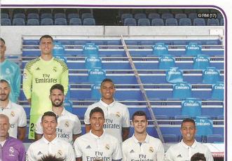 2016-17 Panini Real Madrid Stickers #3 Equipo Front