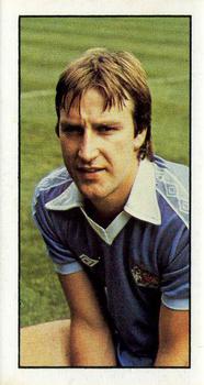 1980-81 Bassett & Co. Football #28. Steve Daley Front