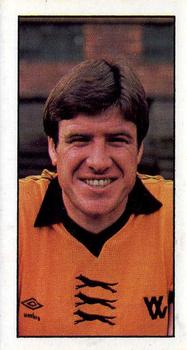 1980-81 Bassett & Co. Football #29. Emlyn Hughes Front