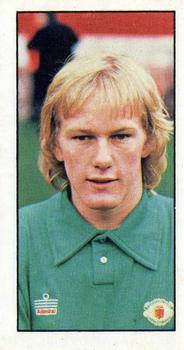 1980-81 Bassett & Co. Football #45. Gary Bailey Front