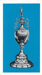 1971-72 The Mirror Mirrorcard Star Soccer Sides #100 First Division Championship Cup Front