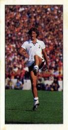 1979-80 Bassett & Co. Football #6 Glenn Hoddle Front