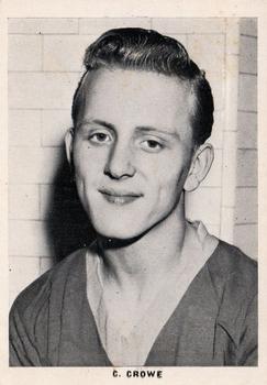 1961 Leaf Footballers #7 Chris Crowe Front