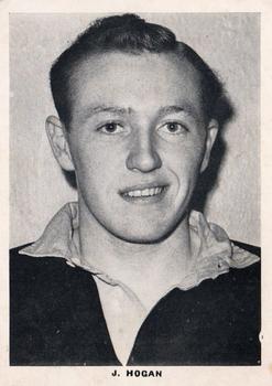 1961 Leaf Footballers #15 Joe Hogan Front