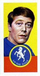 1967-68 Barratt & Co. Famous Footballers (A15) #35 Denis Hunt Front