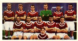 1958-59 Soccer Bubble Gum Soccer Teams #40 Doncaster Rovers Front