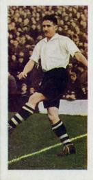 1957 Cadet Sweets Footballers #40 Thomas Aherne Front