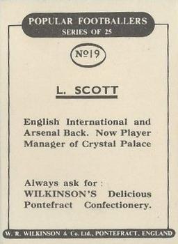 1952 W.R. Wilkinson Popular Footballers #19 Laurie Scott Back