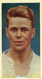 1936 Godfrey Phillips Soccer Stars #9 Sammy Crooks Front