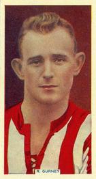1936 Godfrey Phillips Soccer Stars #29 Bobby Gurney Front